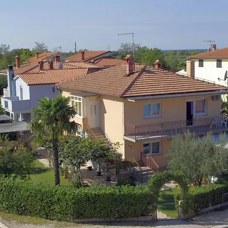 & Barbara Guest house